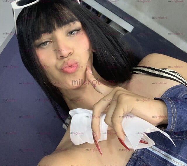 FOTOS DE CHICA TRANS MÁS BONITA Y FEMENINA DISPONIBLE CON LUGAR DOTADA 19CM LECHERA WASAP