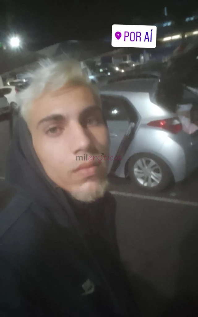 Novinho tatuado olhos verdes viciado em mamada e comer cuzinho vendo pack de videos e fotos 18 realizo fetiches 1 85 de altura pes 43 adoro gozar dent...