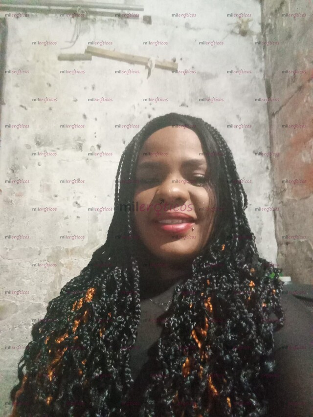 FOTOS DE MORENA ARDIENTE RECIÉN LLEGADA VINO A COMPLACER TODOS TUS DESEOS