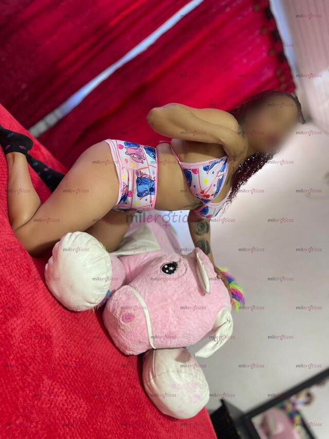 FOTOS DE SUSAN EXÓTICA PERRITA CON UN CUERPO DE LOCURA TETAS Y COLA GRANDE