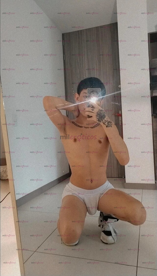 FOTOS DE CHICO VERSÁTIL EN LA CIUDAD, CONTACTAME