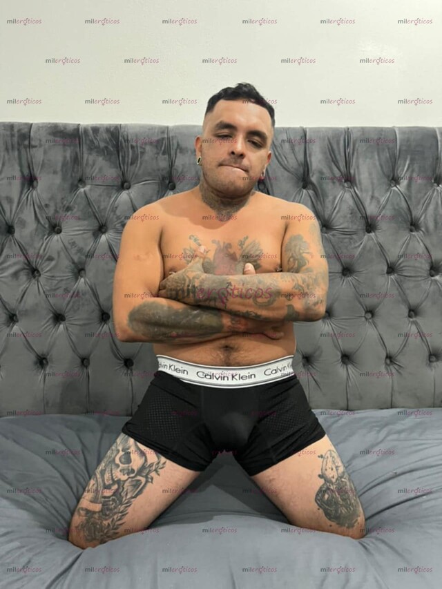 FOTOS DE MACHO CHACAL TATUADO 19..5CM GRUESO VENUDO Y JUGOSO TROSO100% SATISFACTORIO