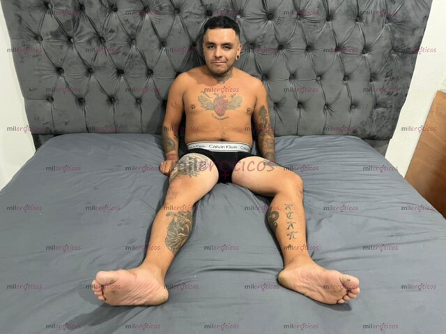 FOTOS DE MACHO CHACAL TATUADO 19..5CM GRUESO VENUDO Y JUGOSO TROSO100% SATISFACTORIO