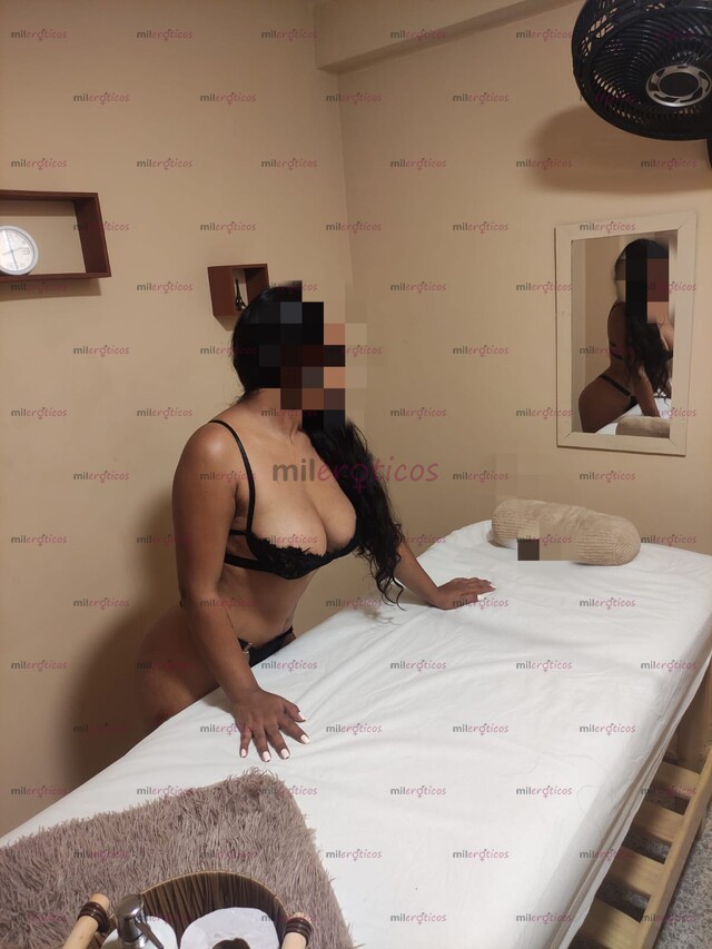 FOTOS DE PROMO CUATRO MANOS. 2 CHICAS 1 HORA 100.000 COP