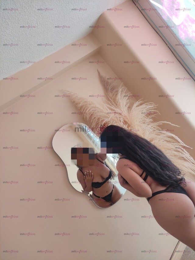 FOTOS DE PROMO CUATRO MANOS. 2 CHICAS 1 HORA 100.000 COP