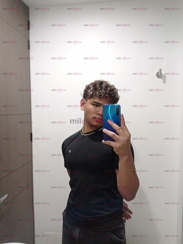 FOTOS DE JOVEN DISPONIBLE 24 7 A DOMICILIO (VERS)