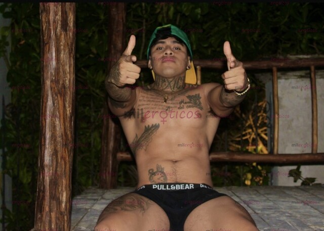 FOTOS DE INCONFUNDIBLE MORENO MEXICANO CON VERGA GRANDE Y LECHERA SOLO ACTIVO