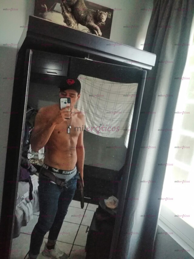 FOTOS DE CHICO ATLÉTICO DE 28 AÑOS. LISTO PARA COMPLACERTE.