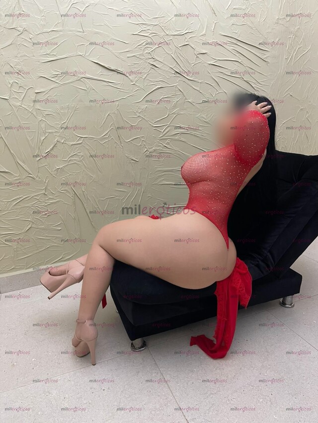 FOTOS DE SUMÉRGETE Y DÉJATE TENTAR POR MIS ATRIBUTOS Y SENSUALIDAD, CRISTINA HOT !!