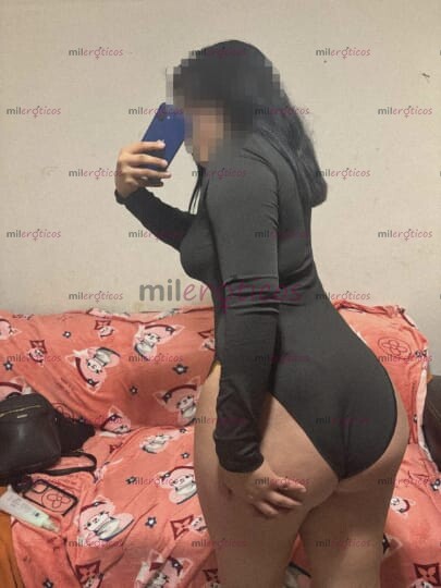 FOTOS DE SHARON,UNA NENA BIEN MAMASITA,CON UNOS PECHOS DELICIOSOS Y UN CULO PARADITO