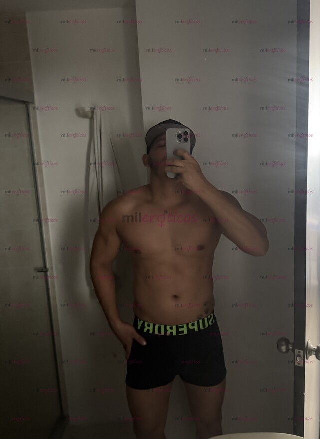 FOTOS DE MEN SERIO VARONIL VERGON ACTIVO CON CUERPO DE GYM