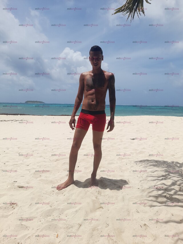 FOTOS DE COMPAÑERO EXCLUSIVO EN SAN ANDRÉS ISLA