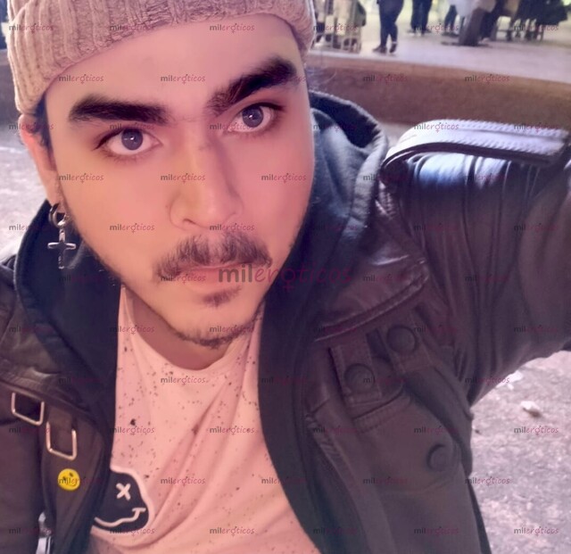 FOTOS DE CHICO SERVICIAL BUSCA MUJERES MAYORES CONEXIÓN REAL Y SIN PRISAS.