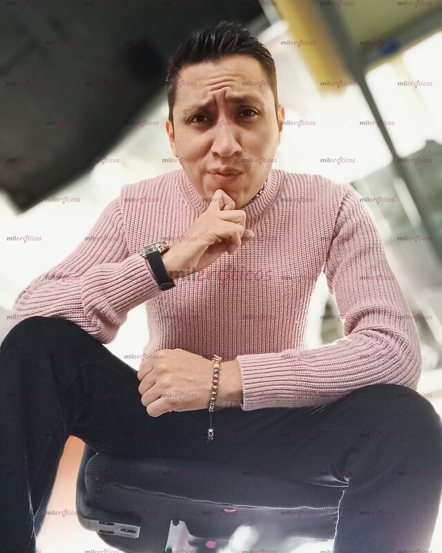 FOTOS DE DISPONIBLE PARA SERVICIO DE SCORT... QUIERO COMPLACERTE