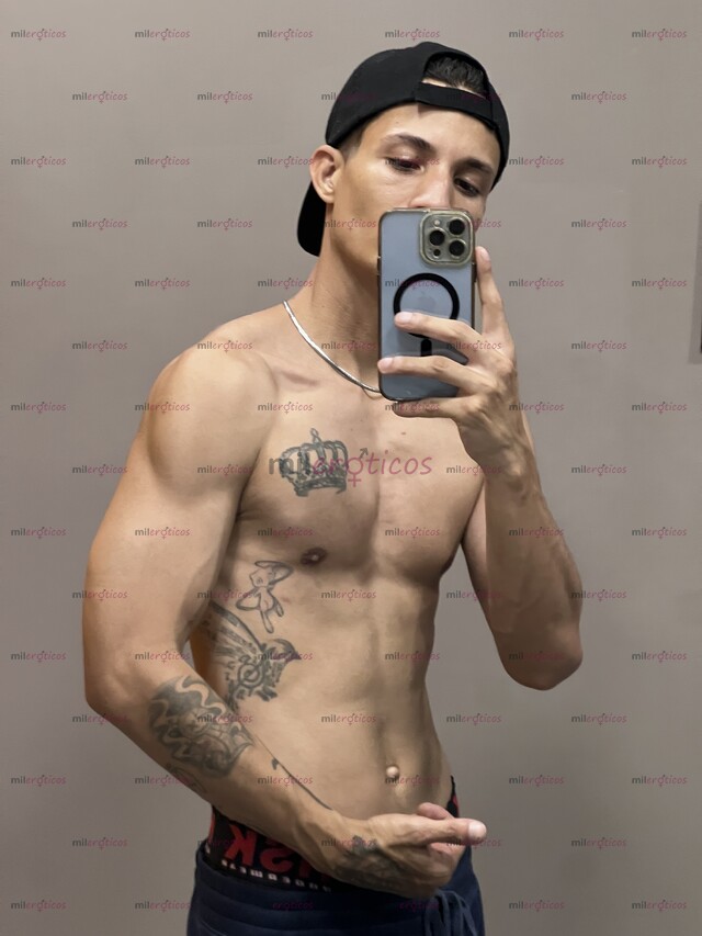 FOTOS DE FLACO DOTADO Y COMPLACIENTE DISPONIBLE PARA TI