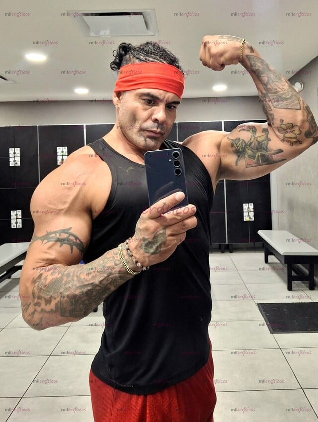 FOTOS DE UNA VERGOTA DELICIOSA DE 21CMS GRUESA DE HOMBRE MACHO
