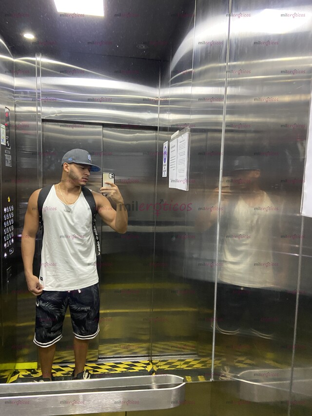 FOTOS DE MEN SERIO VARONIL VERGON ACTIVO CON CUERPO DE GYM