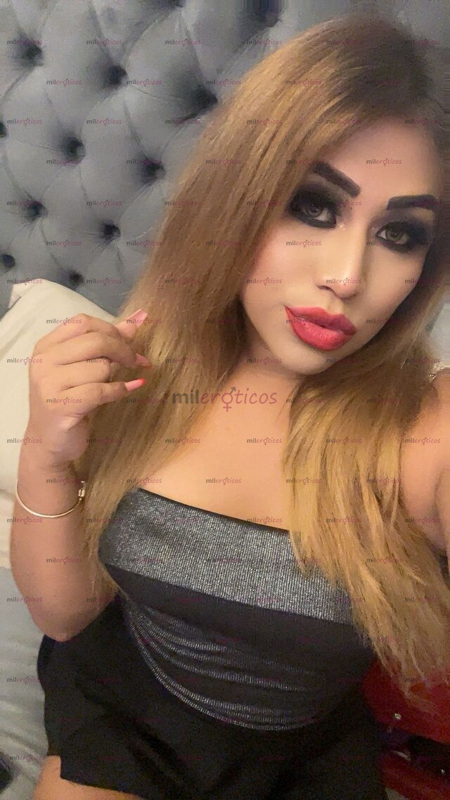 FOTOS DE DEFINITIVAMENTE LA MAS BONITA CARISMÁTICA SIN PRISAS LUGAR COMODO SOY REAL REAL