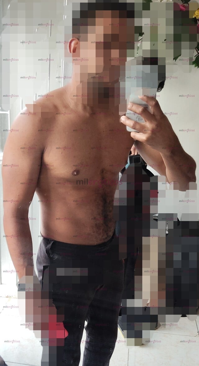 FOTOS DE LLEGO EL MORENO QUE NECESITAS, VEN Y TE HARÉ DISFRUTAR DE UNA EXPERIENCIA INOLVI