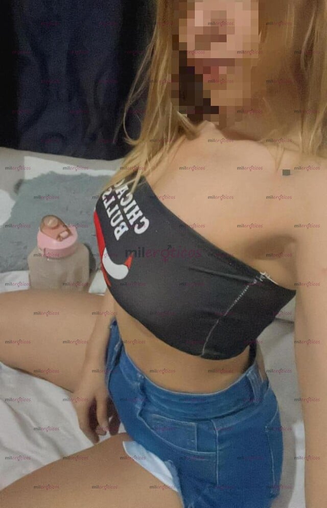 FOTOS DE HERMOSA NIÑA LEYDI DE VUELTA CALIENTE Y MUY COMPLACIENTE
