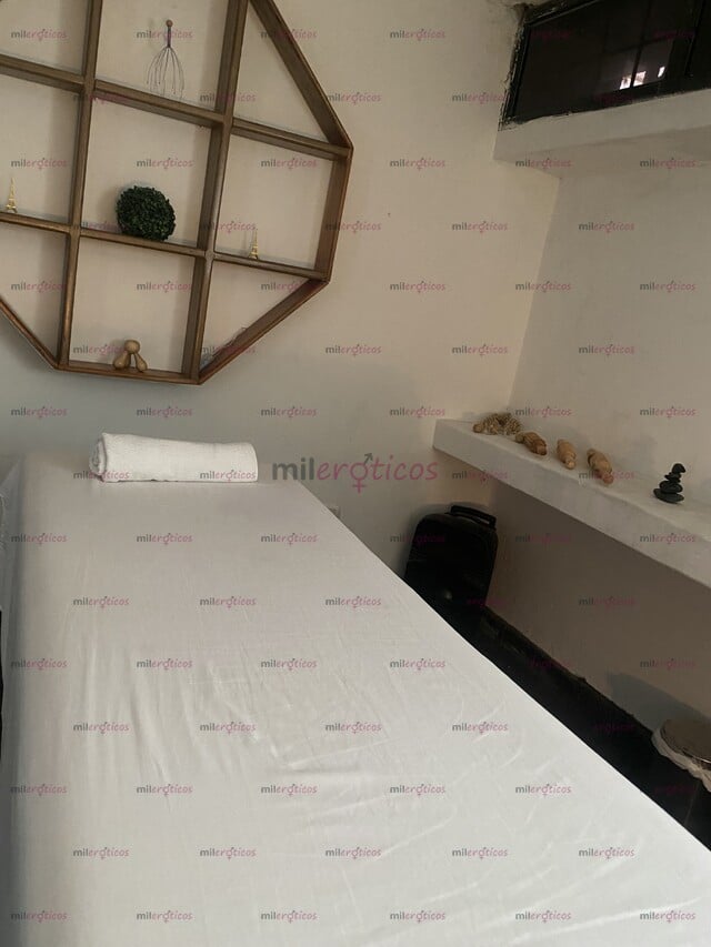 FOTOS DE EROTIC MASSAGE WITH THIS CUTE SKINNY GIRL IN SANTA MARTA COME AND POUR PLEASURE
