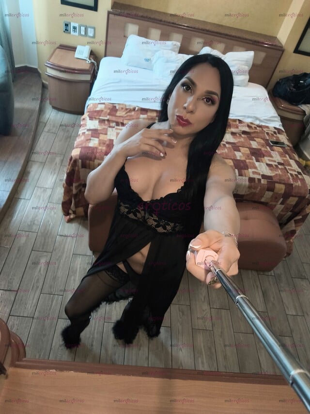FOTOS DE TU PUTITA ESTA LISTA PARA QUE LE DES TODA TU LECHITA 22 28 56 95 86