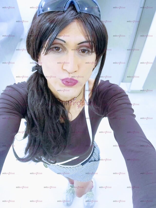 FOTOS DE ISA LA EXQUISITA Y DELICIOSA. SOLO HOMBRES SERIOS Y CON PLATA.