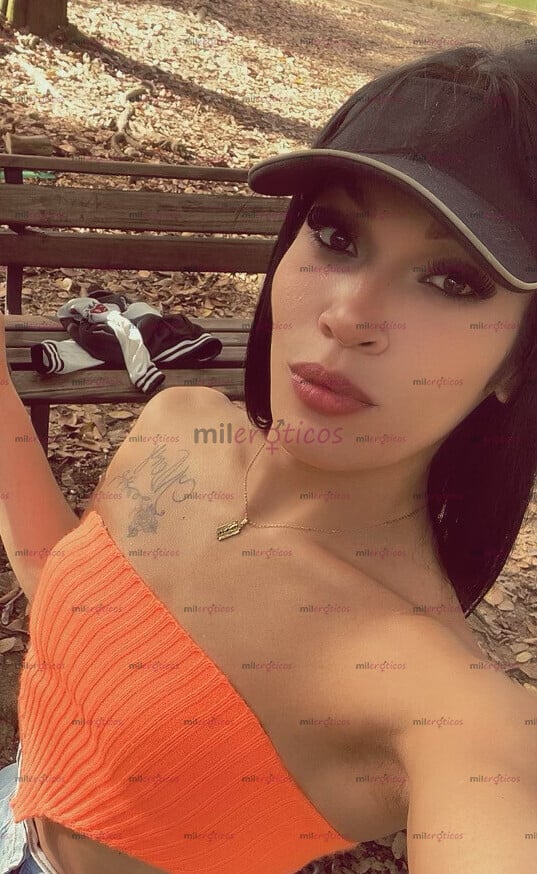 FOTOS DE AYLEEN ESPERANDO QUE VENGAS POR ELLA Y DISFRUTEN JUNTOS VEN MI AMOR