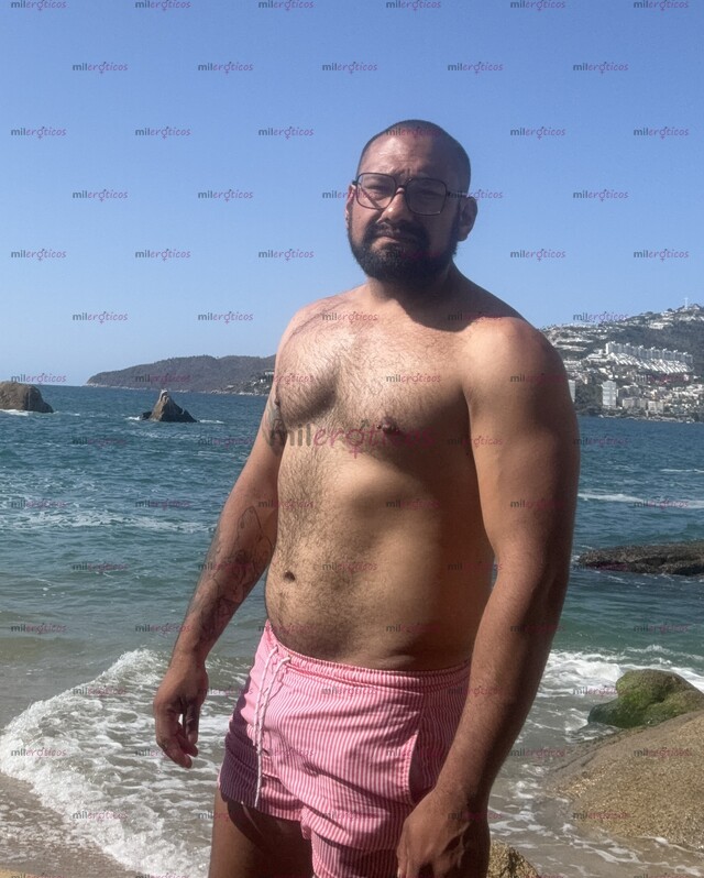 FOTOS DE EL BARBÓN QUE PEDISTE LLEGÓ A COMPLACERTE