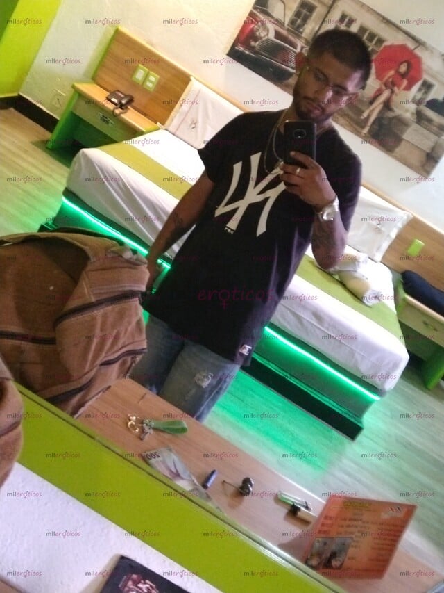 FOTOS DE TENGO 26 Y MUY CALIENTE CON DOS PERLAS PARA MAYOR PLACER Y ESTIMULACIÓN