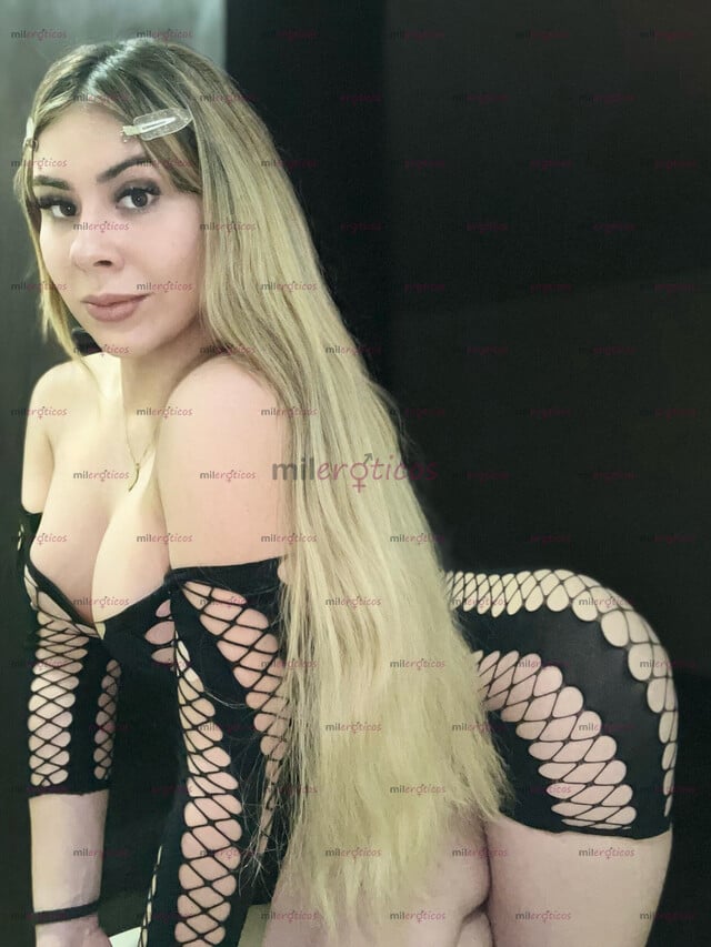 FOTOS DE LA RUBIA DE TUS SUEÑOS MUY FEMENINA Y CALIENTE POCOS DIAS