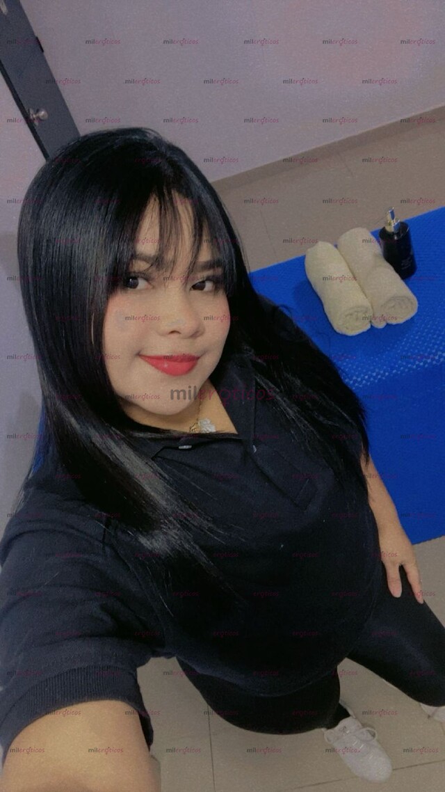 FOTOS DE CHICA MASAJISTA PROFESIONAL AGENDA TU TERAPIA