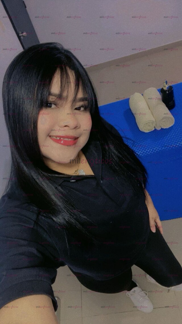 FOTOS DE CHICA MASAJISTA PROFESIONAL AGENDA TU TERAPIA