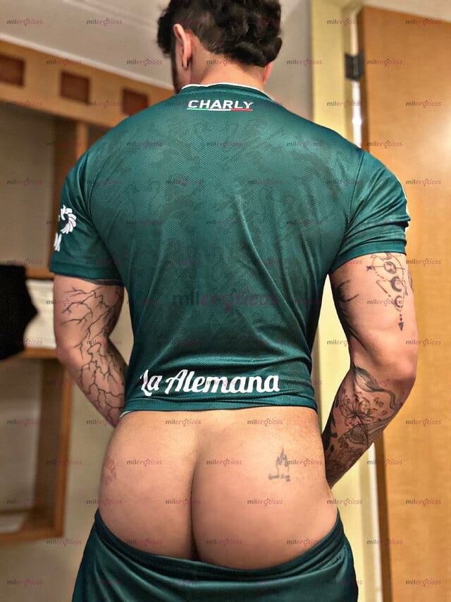 FOTOS DE TU FANTASÍA SEXUAL,CHICO GUAPO,EN LA CIUDAD,INTER