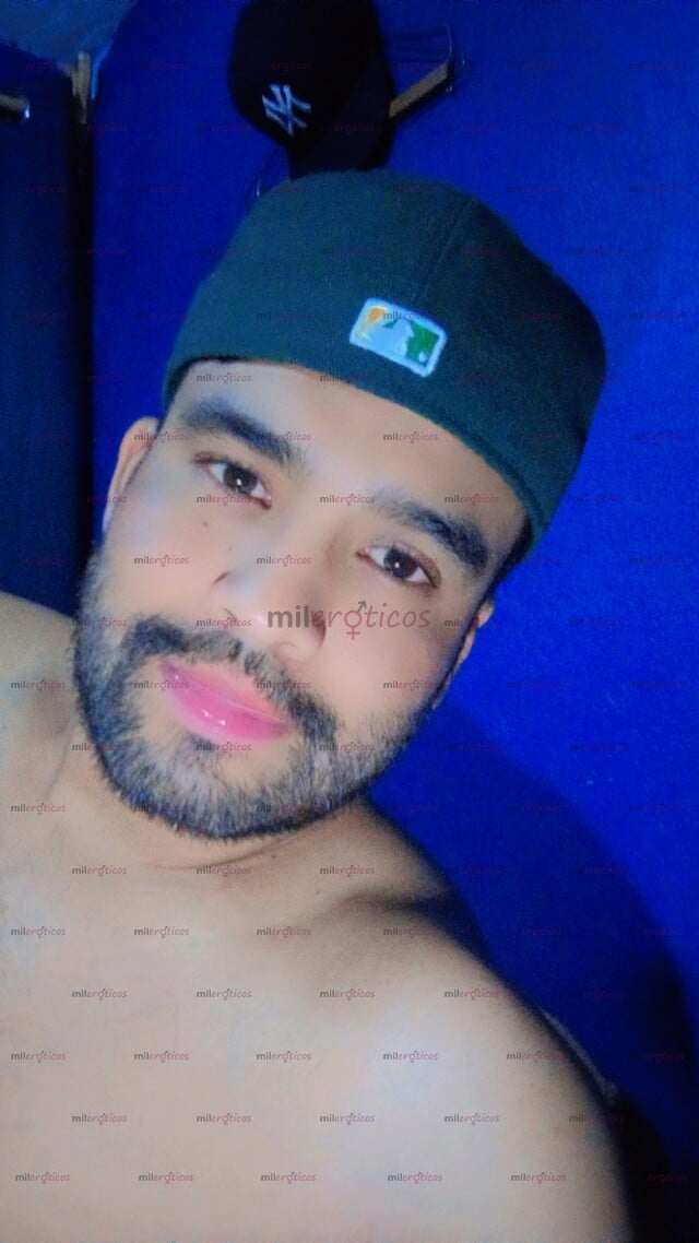 FOTOS DE TONY, DISPONIBLE PARA MUJERES. CARIÑOSO INTENSO COMPLACIENTE Y AGUANTADOR