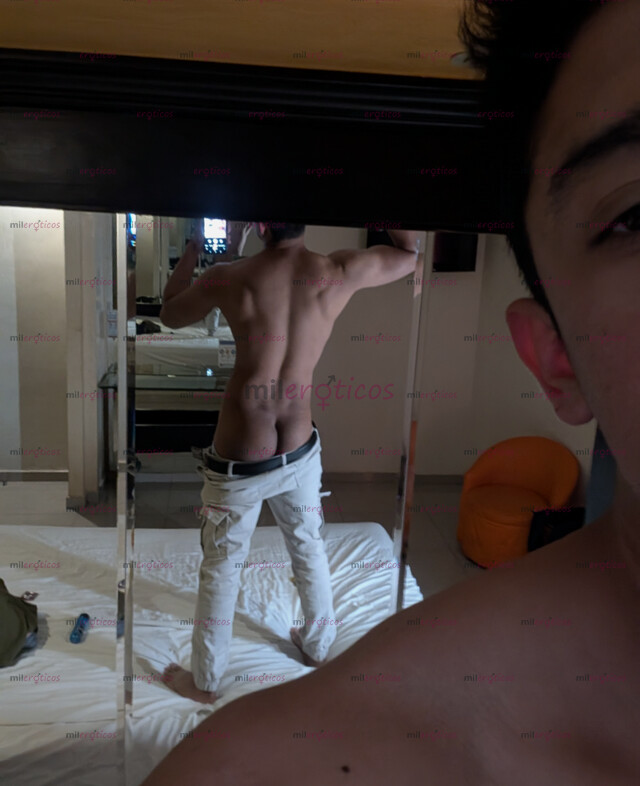 FOTOS DE ESTUDIANTE PASIVO, DELGADO, DISCRETO Y EDUCADO