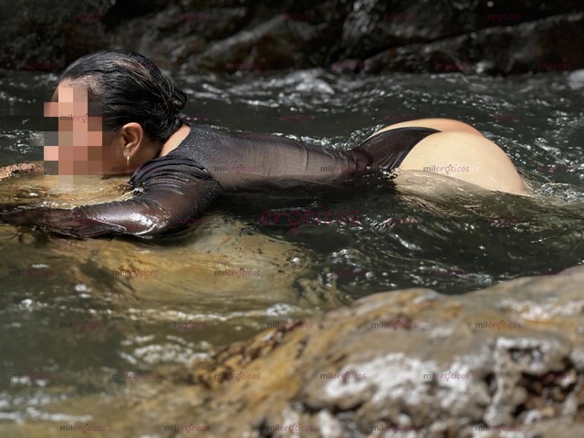 FOTOS DE SCORT VOLUPTUOSA ,APASIONADA SEXI , ME ENCANTA EL SEXO ,POSES