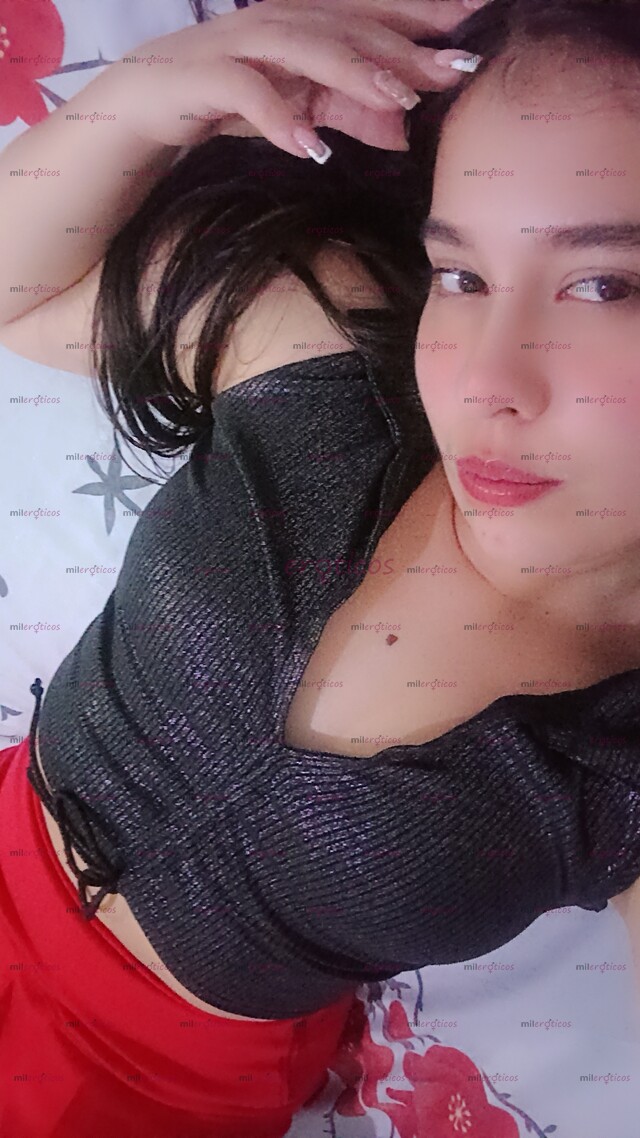 FOTOS DE ULTIMO DIA POLLITA 22 AÑOS NALGONA SENOS REDONDOS PARADOS LINDOS