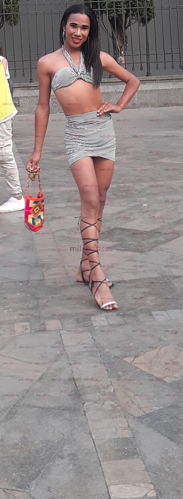 FOTOS DE HOLA CHICA DE 19 AÑOS SUPER COMPLACIENTE TE ESPERO PARA MAS