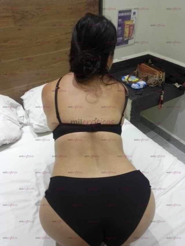 FOTOS DE MONSE LINDA JOVEN CON GANAS DE AVENTURA ESCRIBEME