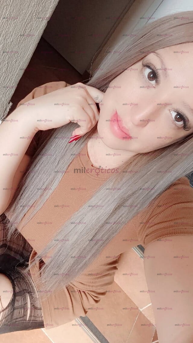FOTOS DE ISABELA CHICHOTAS PARA UNA RICA RUSA Y RECIBIR LECHITA CALIENTITA !! DELICIOSO !