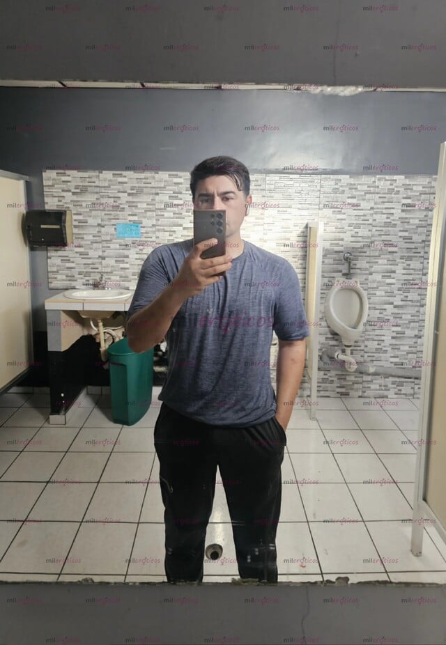 FOTOS DE CHINOLA VERGON CALIENTE EN MEXICALI LISTO PARA CUMPLIR TODAS TUS FANTASIAS