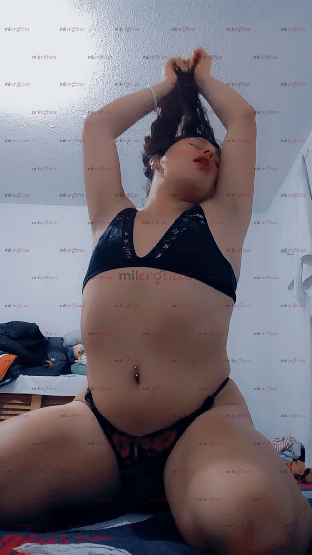 FOTOS DE MAXINE, 26 AÑOS, LISTA PARA LA ACCIÓN: BUSCA MACHO COGELON