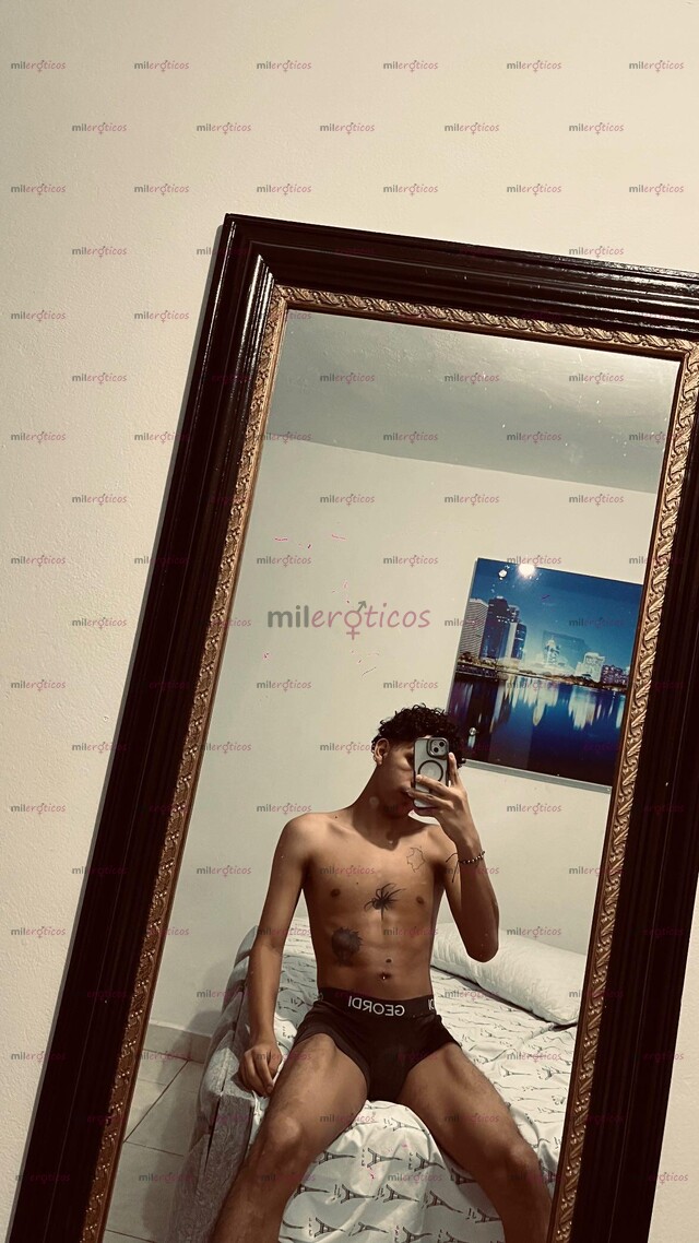 FOTOS DE POLLO UNIVERSITARIO CALIENTE Y VERGON ARRECHO