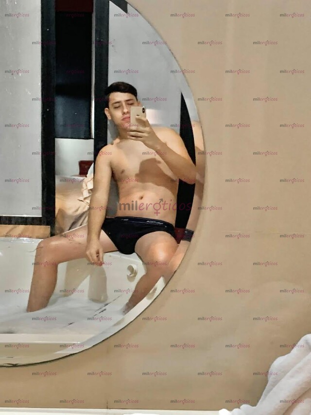 FOTOS DE ESCORT ACOMPAÑANTE PROFESIONAL OFREZCO TOTAL DISCRECIÓN ACTIVO