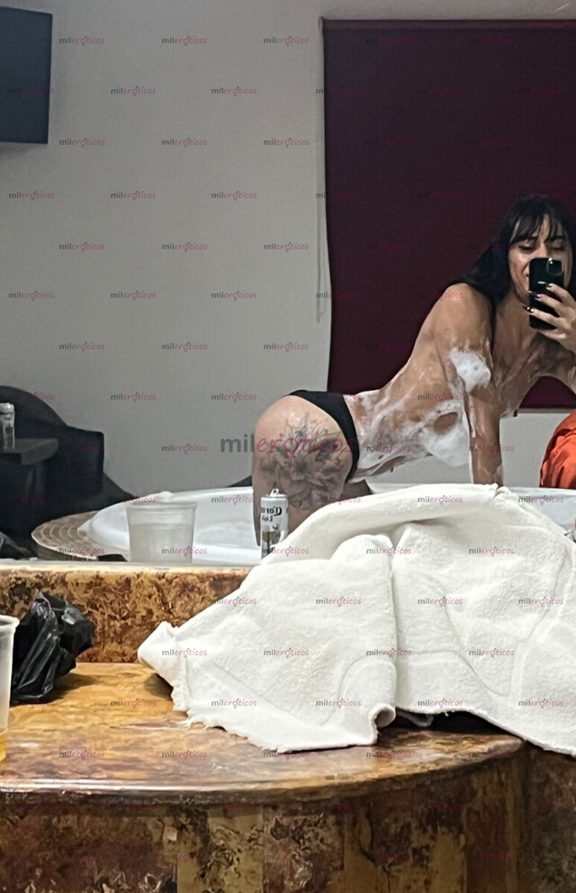 FOTOS DE YA CON LUGAR AMOR VAMOS A PASARLA RICO RICO