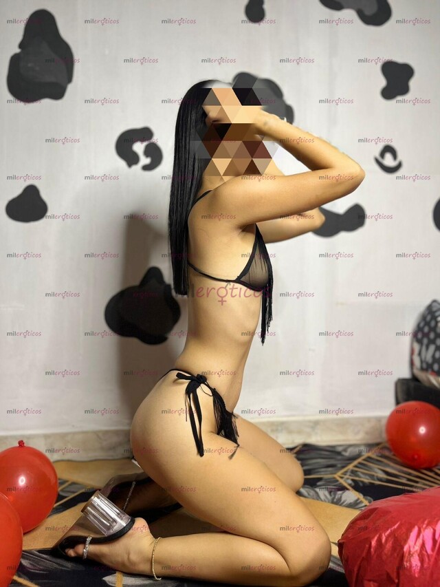 FOTOS DE HAZME TU PERRA EN LA CAMA DESCOMPLICADA NENA ESPERA POR TI