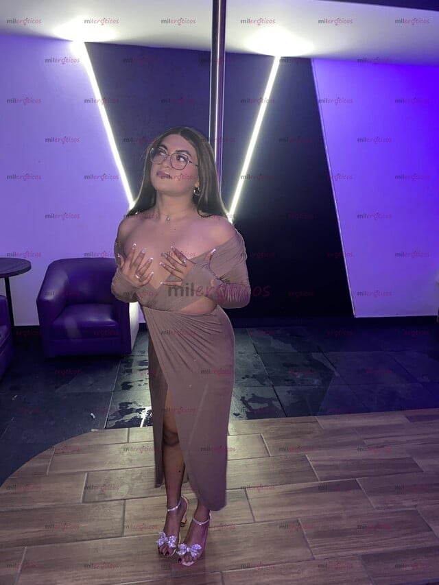 FOTOS DE CHICA TV 21 AÑOS, PUTITA SUMISA Y COMPLACIENTE. INICIANDO EN EL AMBIENTE