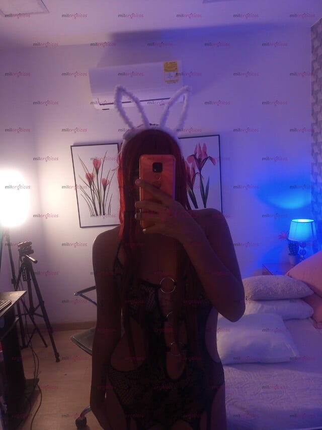 FOTOS DE TIERNA PIEL MORENA, DISPUESTA A SABOREAR LOS PLACERES DE UNA BUENA POLLA