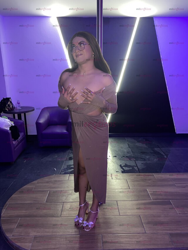 FOTOS DE CHICA TV 21 AÑOS, PUTITA SUMISA Y COMPLACIENTE. INICIANDO EN EL AMBIENTE